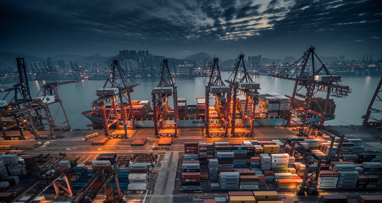 Port operations supporting ship agency clearance